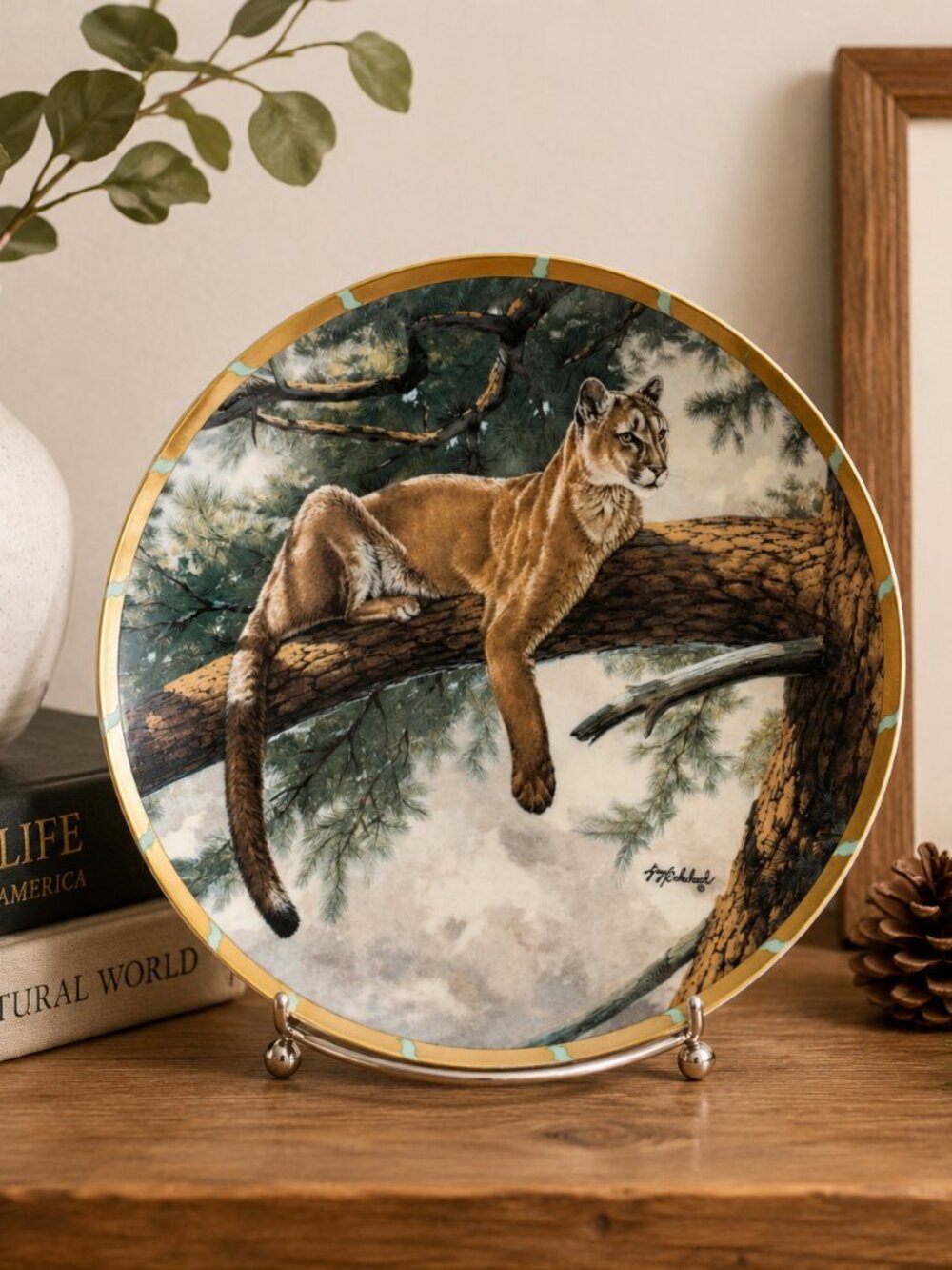 Lenox Rocky Mountain Puma Collector Plate by Guy Coheleach Royal Cats Series